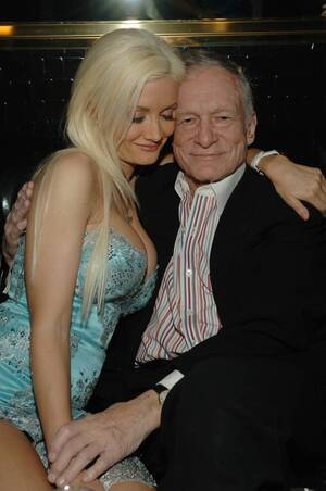 holly madison - Holly Madison Recalls Sleeping With Hugh Hefner And \