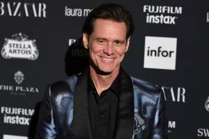 Jim Carrey Porn - Jim Carrey Goes Over the Top, Posts Clever R Rated Drawing of Donald Trump  and (Fill in Blank Porn Star) Called â€œFifty Shades of Decayâ€