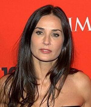Demi Moore Doing Porn - TIL-Demi Moore posed nude for Oui magazine in 1981 : r/todayilearned
