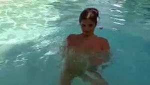amateur pool sex - Amateur Couple Kinky Pool Fun
