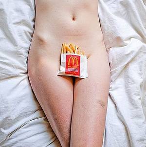 Fast Food Girl Porn - Naked Chicks Fast Food: The Best Instagram Account | Break.com