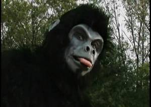 kinky kong - Kinky Kong is loose on the streets. They do a riff on the elevated train  sequence, this time the train goes right up Kinky Kong's butt!