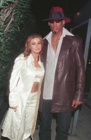 Carmen Electra Leather Porn - Celeb Couples of the past: Carmen Electra and Dennis Rodman :  r/popculturechat