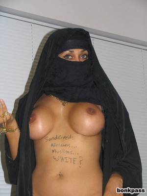 Muslim Girl Sexy Ass - Sexy indian tits on this muslim girl with AK-47