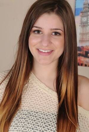 Homemade Orgasm Face Porn - Amateur Orgasm Face Nude & Porn Pics - ViewGals.com