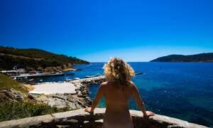 french nude beach movies - Secret paradise: Europe's only nudist island, Le Levant - Itinera-magica.com