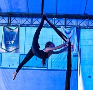 Aerial Silk Trapeze Porn - Ankle hang