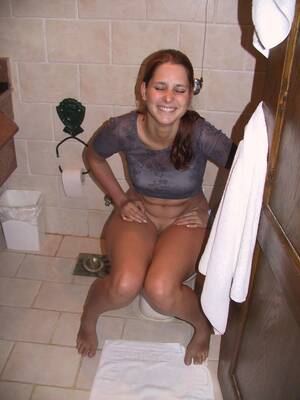 Amateur Teen Toilet - Potty Girls | MOTHERLESS.COM â„¢