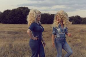 Dolly Parton Porn - Why this British photographer has spent a decade dressing like Dolly Parton  | CNN