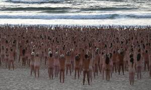 european beach fucking - Bondi becomes nude beach as thousands take part in Spencer Tunick's Sydney  installation | Spencer Tunick | The Guardian