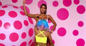 lesbian sex nicki minaj ass - Idol Worship: Nicki Minaj's 8 Gayest Songs | Autostraddle