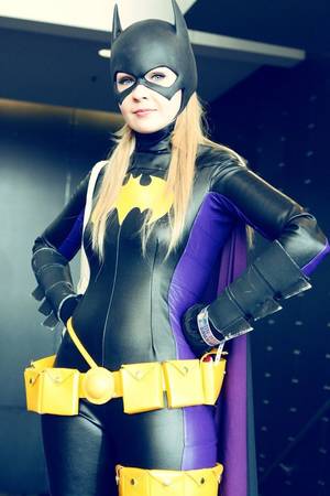 Batgirl Stephanie Brown Porn - Character: Batgirl (Stephanie Brown) / From: DC Comics 'Detective Comics' &  'Batgirl' / Cosplayer: Unknown