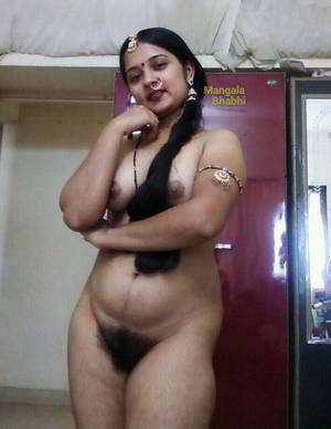 cute curvy indian girls pussy - Sexy indian with a hairy bush,very nice