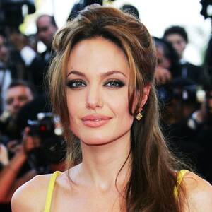 Angelina Jolie Porn Ebony - Angelina Jolie's Beauty Evolution From the '80s to Now