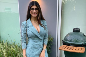 Katrina Girls Do Porn Brunette - Mia Khalifa Reveals That She Only Made a Total of Rs 8.5 Lakhs in the Adult  Film Industry - News18