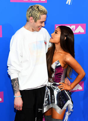 Ariana Grande Pussy Squirt - Pete Davidson Takes Shots At Ariana Grande In \