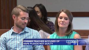 group sex kentucky - Lindsey Jarvis pictured with her husband Andrew while appearing in a court  in Kentucky accused of