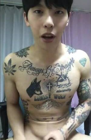 Korean Gay Porn Tattoo - Korean lad with tattoo wanking - ThisVid.com