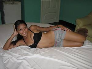 homemade amateur latina - Hot amateur latina naked pics on the bed,Free Amateur sexy girls show their  pussies and ass in nude homemade photos. Girlfriends Private Self pics