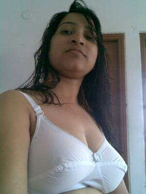 curvey naked indian babes - Curvy Indian Girls Porn Pics & Naked Photos - SexyGirlsPics.com