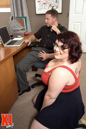 bbw nude office worker - Dirty BBW Whore Kitty McPherson Having A Hot Sex In Office - Pichunter