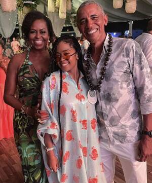 Michelle Obama Porn Fucking - Barack and Michelle Obama in his 60th birthday party : r/pics