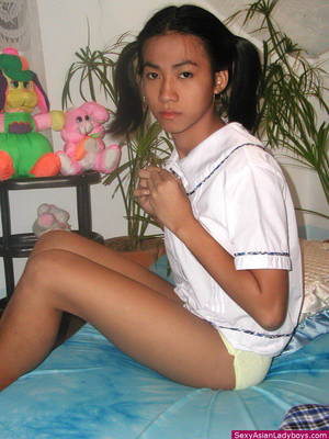 asian ts xxx uniform - Thai ladyboy uniform xxx - Petite ladyboy stripping from her school uniform  and spreading jpg 960x1280