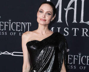 Angelina Jolie Getting Fucked - Dlisted | Angelina Jolie Has Been Given The OK To Sell Her ChÃ¢teau Miraval  Shares