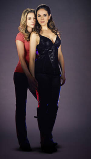 Cobie Smulders Hot Lesbian - Best Of TV Awards 2011 Winner for Best Couple - Bo And Dr. Lauren Lewis -  Lost Girl - CANADAGRAPHS