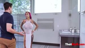 Busty Milf Fucking - Busty MILF Fucked In The Restroom By The Director - XVIDEOS.COM