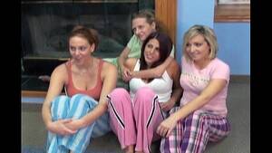 housewife orgy party - huge housewife orgy - XVIDEOS.COM