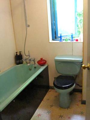 Bidet Toddler Porn - Interesting features? \