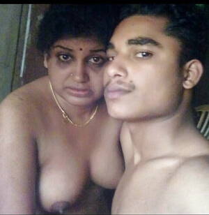 Mallu Aunty With Boy Sex - Hot Mallu Aunty First Nyt Sex Porn Video Hot Sex Picture 3920 | Hot Sex  Picture