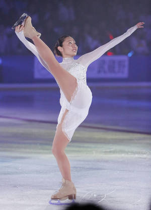 Ice Dancing Porn - Congratulations are in order: Figure skater Miki Ando is a new and  unmarried mother.