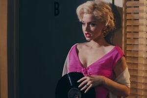 Hot Blonde Forced Pov Blowjob - Marilyn Monroe portrayer Ana de Armas on Blonde, sex and nudity