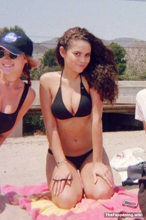 Madison Pettis Sex Porn - ... the attention. She let her curves come through naturally and took a bit  of care to make sure her figure got top billing in the photographic study  of her ...