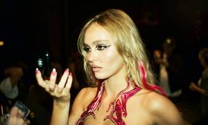 Britney Spears Selena Gomez Porn - Pop Stars That Inspired 'The Idol:' Britney, Selena Gomez and More â€“ WWD