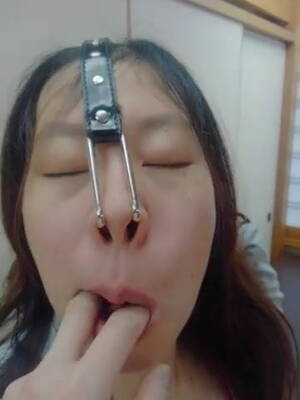 Asian Porn Nose Clamp - nose hook play2 - Hentai, Nose, Nose Hook - MobilePorn