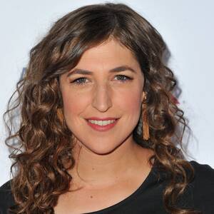 Mayim Bialik Hollywood Nude Porn Captions - Exclusive: Mayim Bialik Reveals Her New Book Cover, Talks Life on The Big  Bang Theory | Glamour