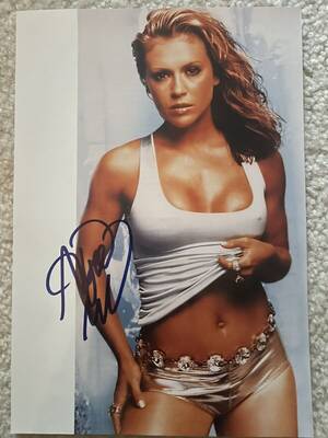 Alyssa Milano Uncensored Porn - Alyssa Milano signed 7x10 Photo Picture autographed | eBay
