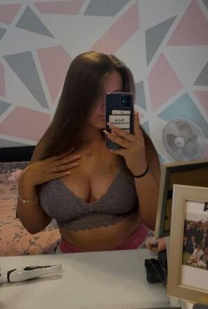 18 yo huge boobs - 18yo big tits - Porn Videos & Photos - EroMe