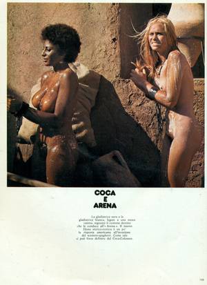 black mama white mama nude - Pam Grier naked