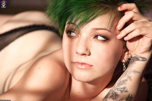 Canada Porn Punk Pixie - Green haired pierced punk pixie at home nudes
