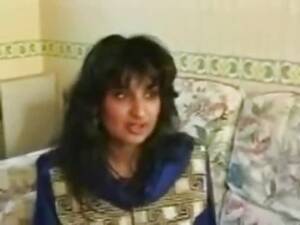 Indian Pick Up Porn - Indian girl picked up on street - BUBBAPORN.COM