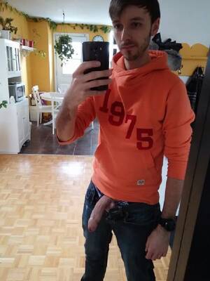 huge soft cock jeans - Man Got His Big Dick Out Of The Jeans - Cock Picture Blog