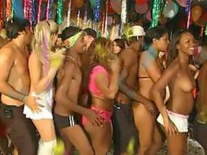 Carnival Sex - Brazilian Carnival Orgy!