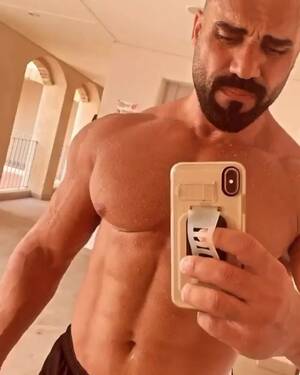Muscle Arab Gay Porn - Arab muscle - ThisVid.com