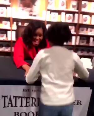 Mature Porn Michelle Obama - Little girl meets Michelle Obama at a book signing event : r/aww
