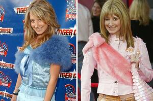 Ashley Tisdale And Ariana Grande Porn - Ashley Tisdale's 2000s Outfits