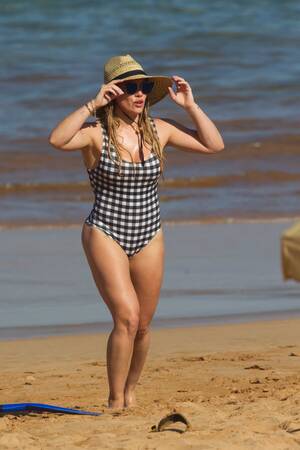 candid upskirt hilary duff sexy - Hilary Duff Bikini Photos: Her Sexiest Swimsuit Pictures